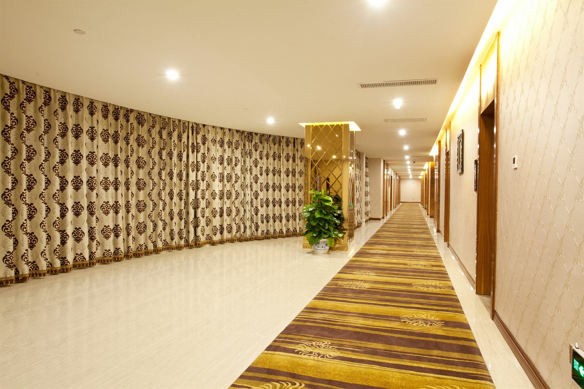 Oubon International Hotel Guangzhou Eksteriør bilde